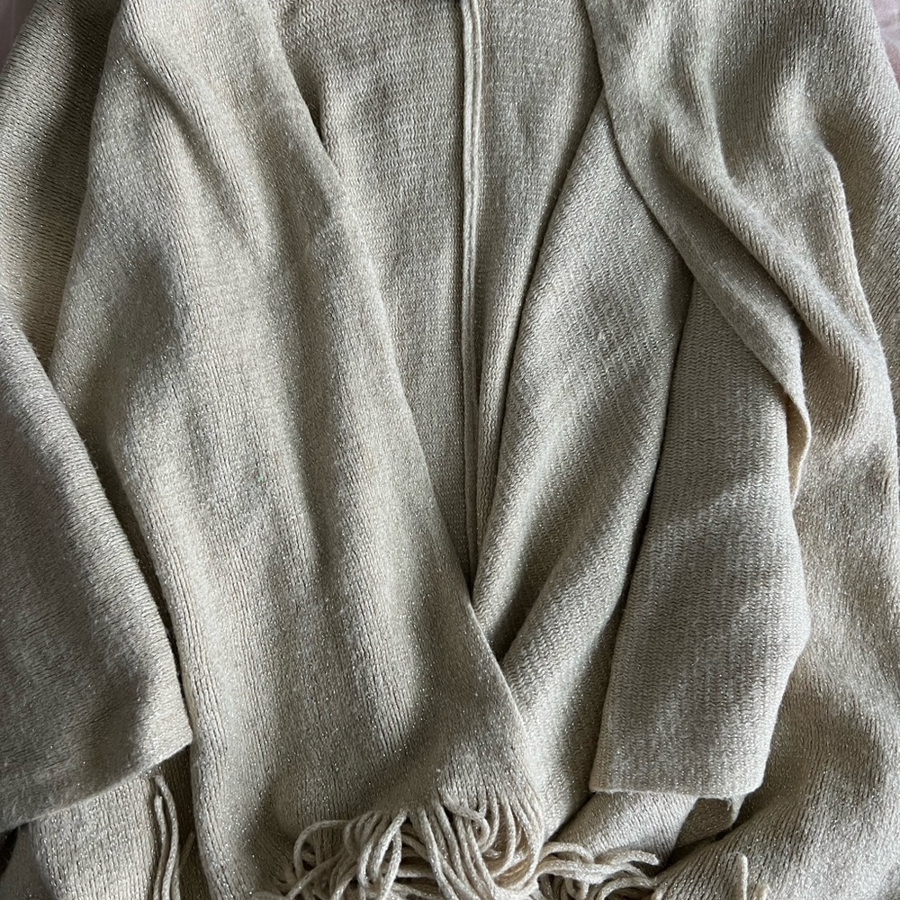 New York & Company Cream Knit Scarf